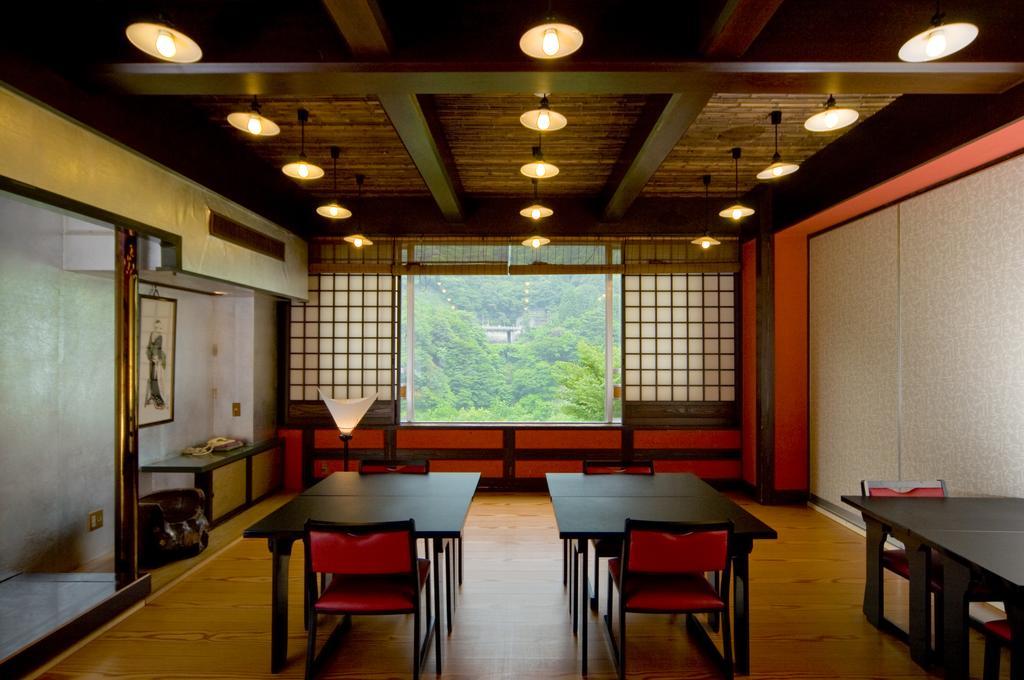 Osake No Oyado Kisen Hotel Kurobe Ngoại thất bức ảnh