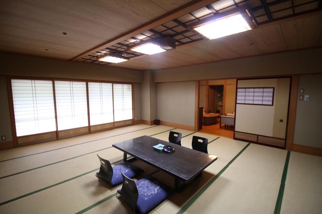Osake No Oyado Kisen Hotel Kurobe Ngoại thất bức ảnh
